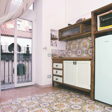 Casa Antonia Apartment เนเปิลส์ ภายนอก รูปภาพ